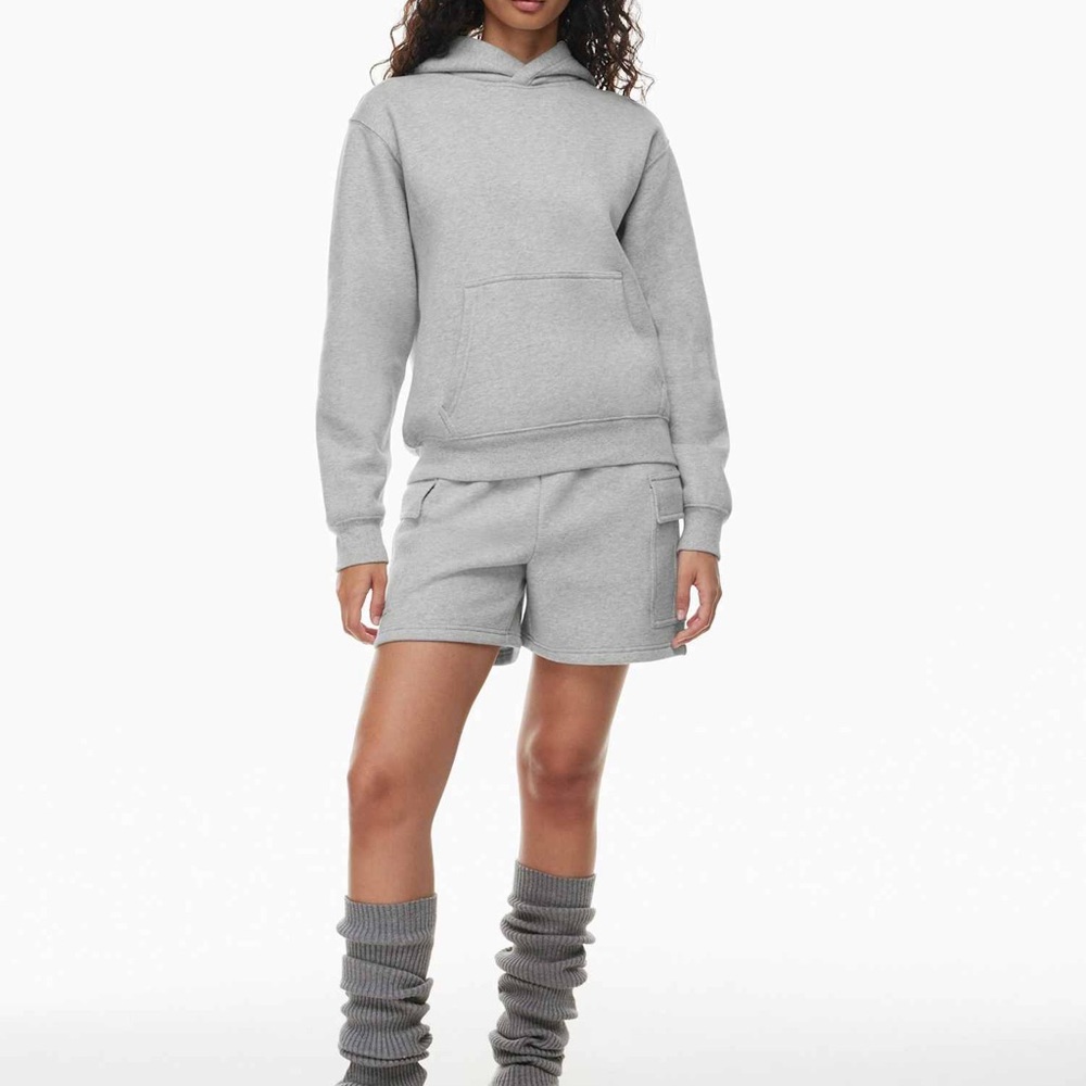 Aritzia TNA Gray Athletic Shorts - Picture 2 of 10